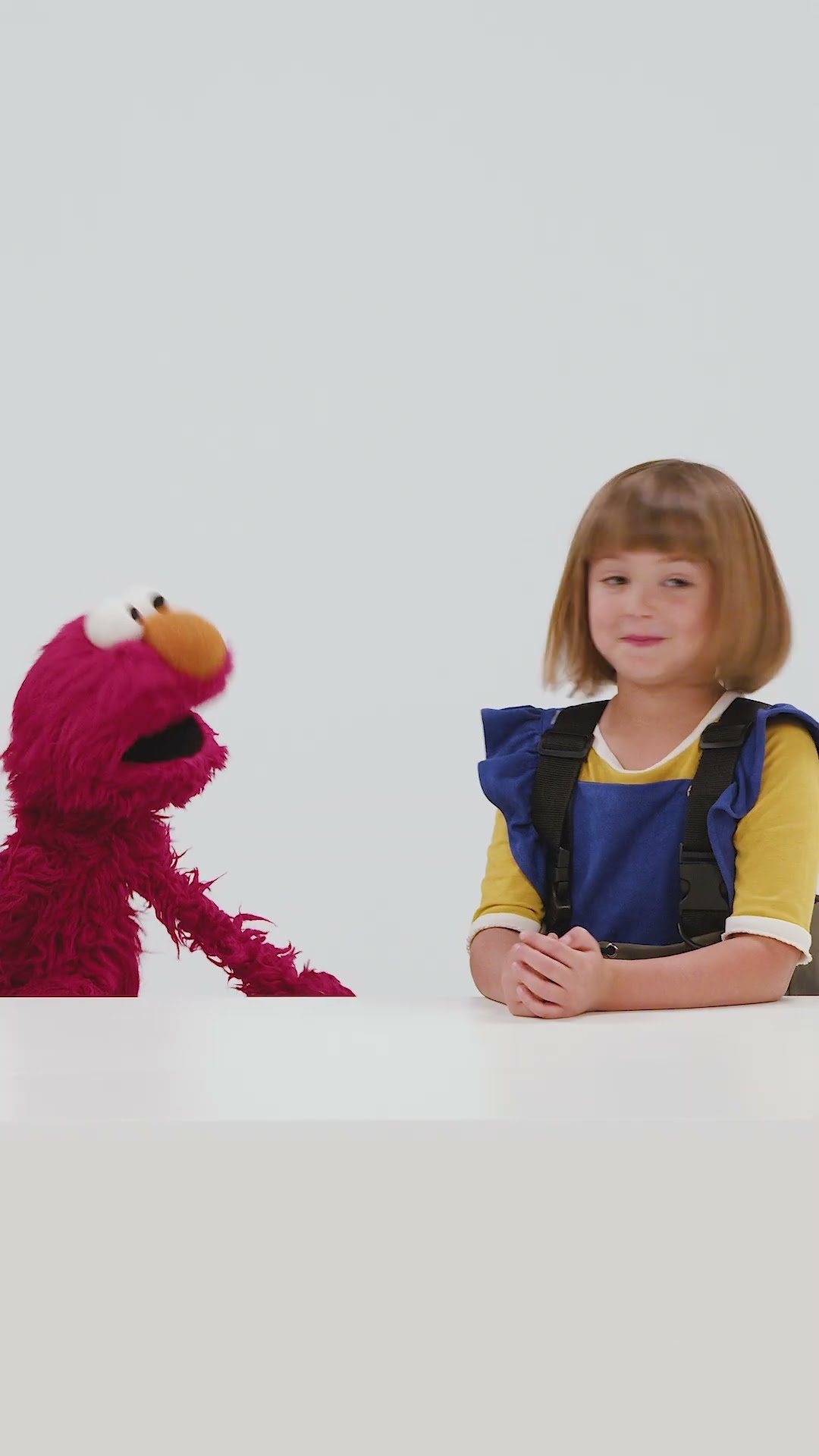 Fish Jokes with Elmo! ??? #sesamestreet #GiftofGiggles