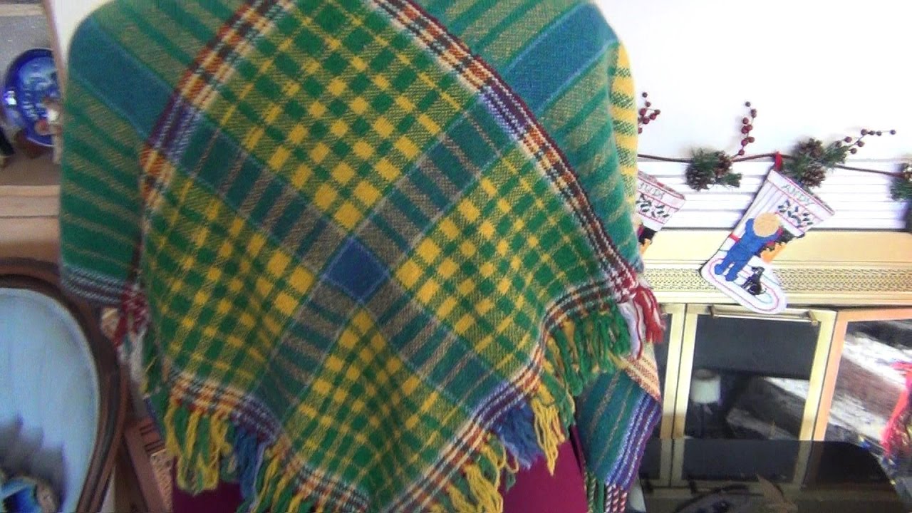 "V"-Shawl NOT Double Weave