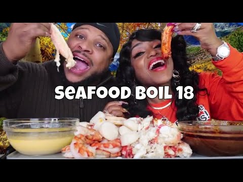Seafood Boil 18 King Crab Legs, Tiger Shrimp, Scallops, Corn and Potatoes