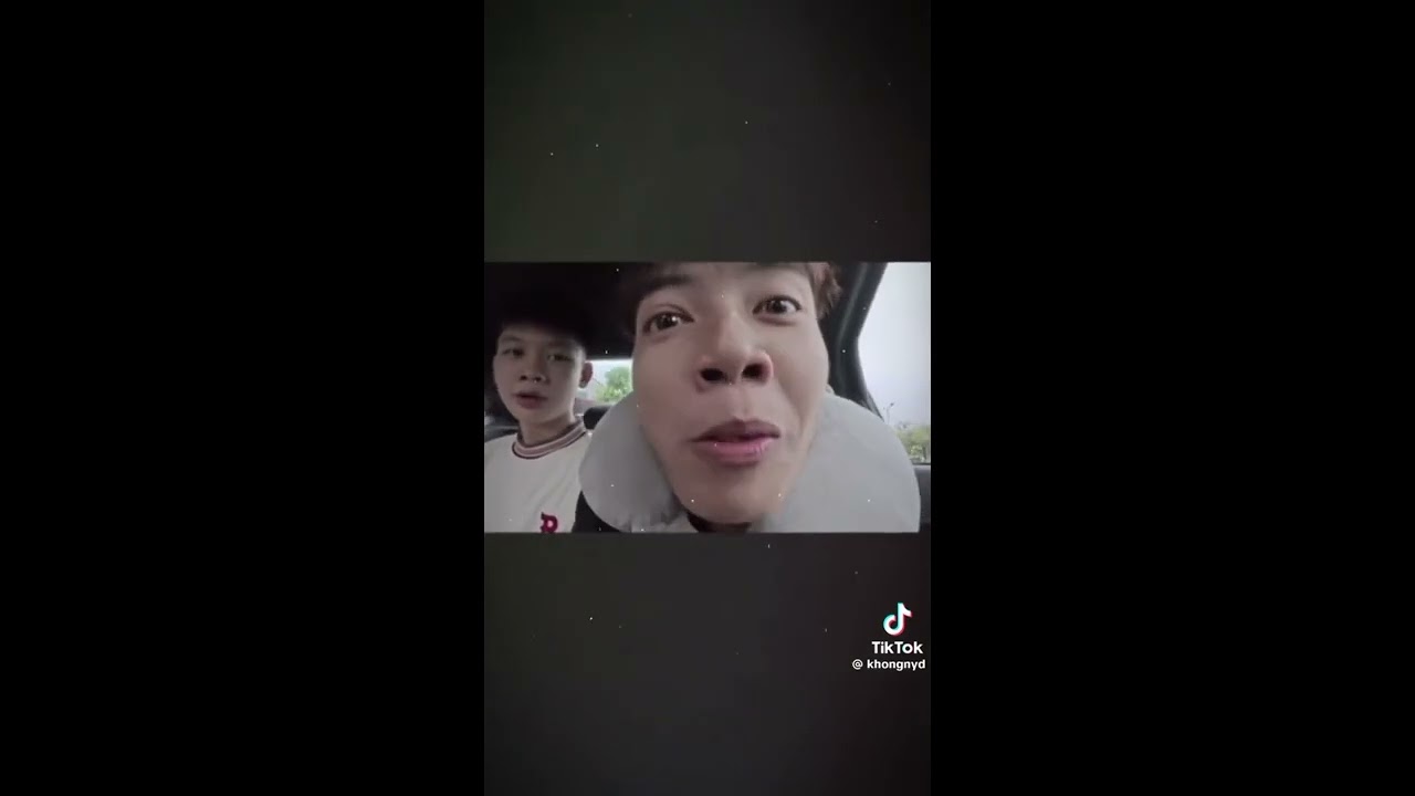 Tổng hợp những video TikTok Anh Tóc Xoăn hot nhất 
