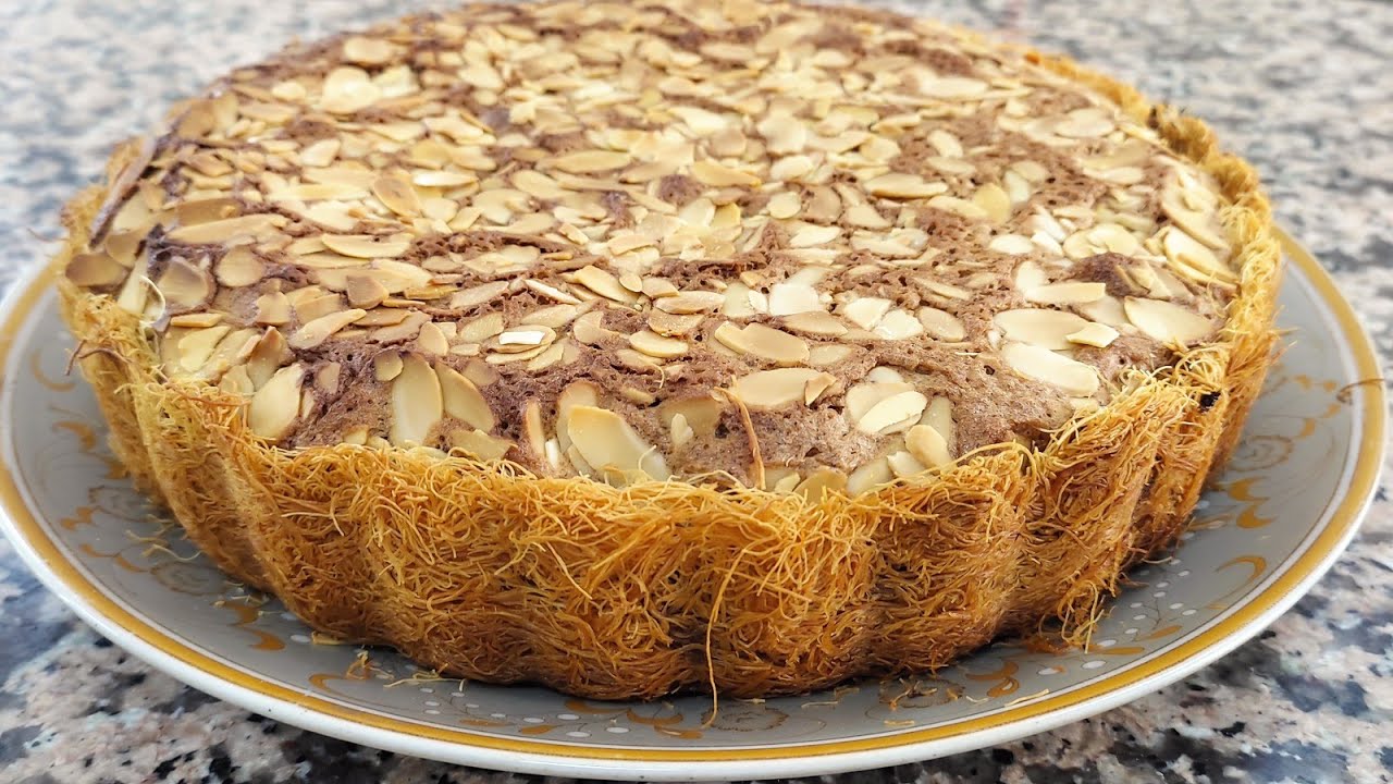 كيك بالكنافة والمكسرات رائع المذاق من يد شيف نفيسة