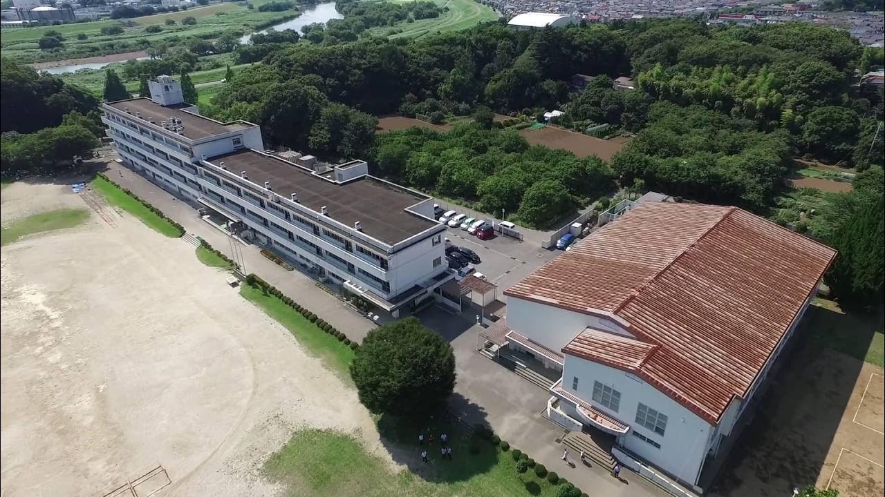 ドローン空撮 野田市立岩名中学校 YouTube