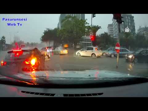 Samsun'da Şiddetli Sağanak: