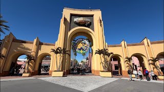 🔴 LIVE from Universal Studios Orlando for the Opening Day of Mardi Gras 2026