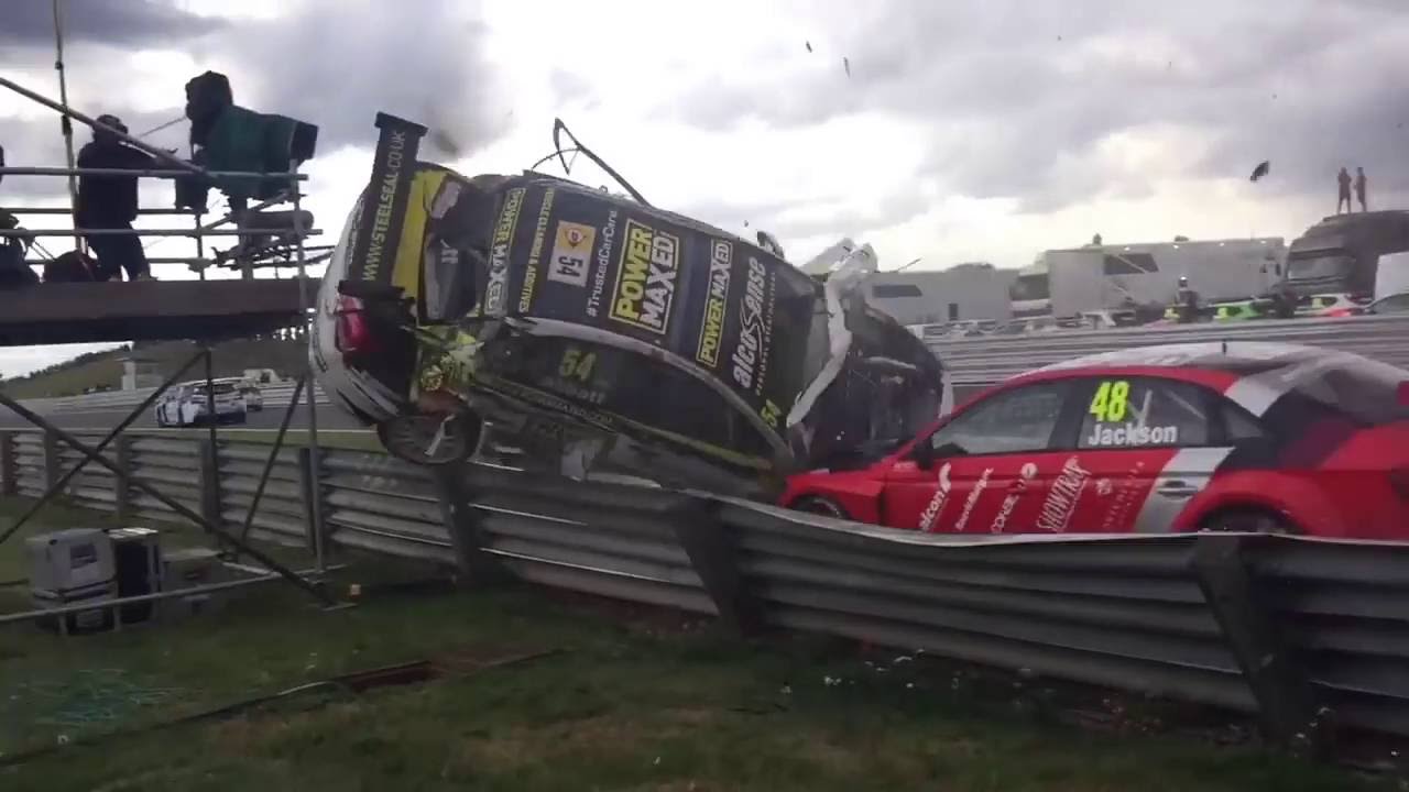 BTCC SloMo Hunter Abbott crash 2016 YouTube