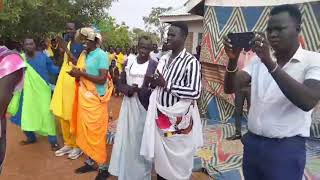 majuetdit comedy group being shower with love in aweil north south Sudan (south Sudan comedy)