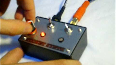 RC CIRCUIT BENT (POCKET SYNTH) SCI-FI OPTICAL THEREMIN