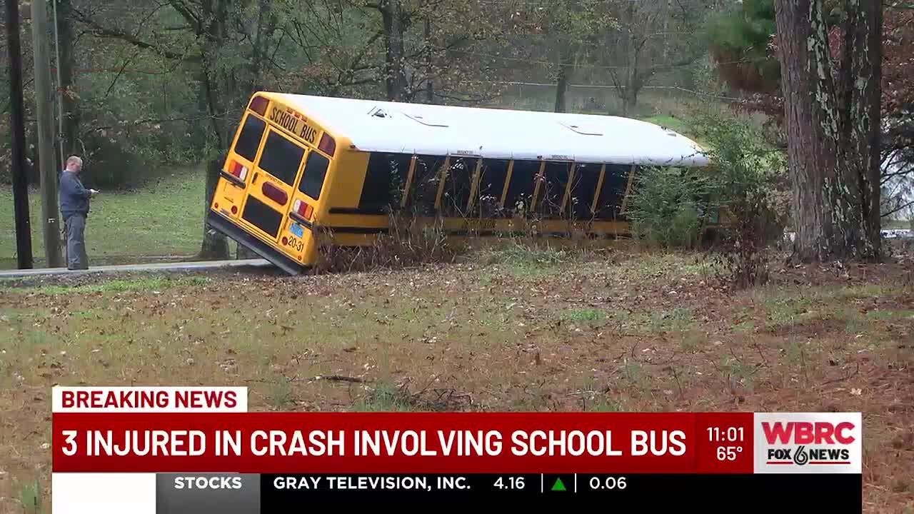3 injured in crash involving school bus - YouTube
