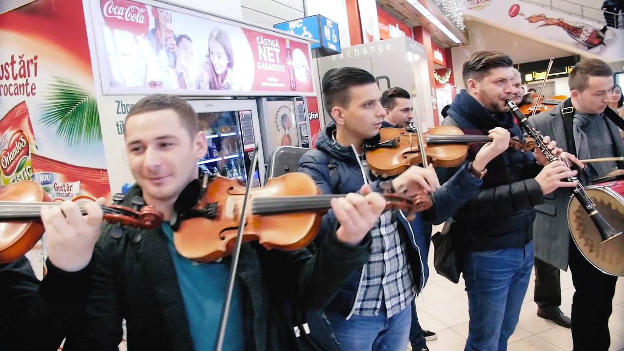 Flash Mob de promovare Bucovina - Little Europe