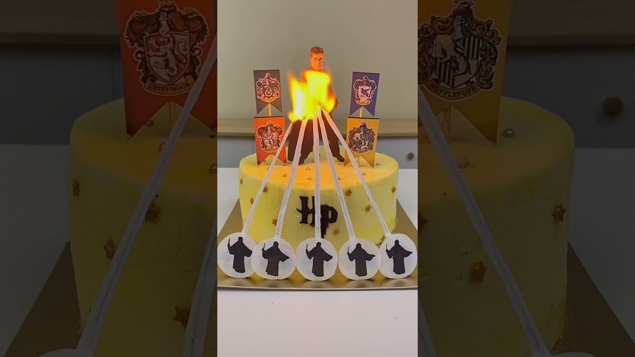 🧙🎂 Members’ spell: A Harry Potter cake appears! Join the magic. 