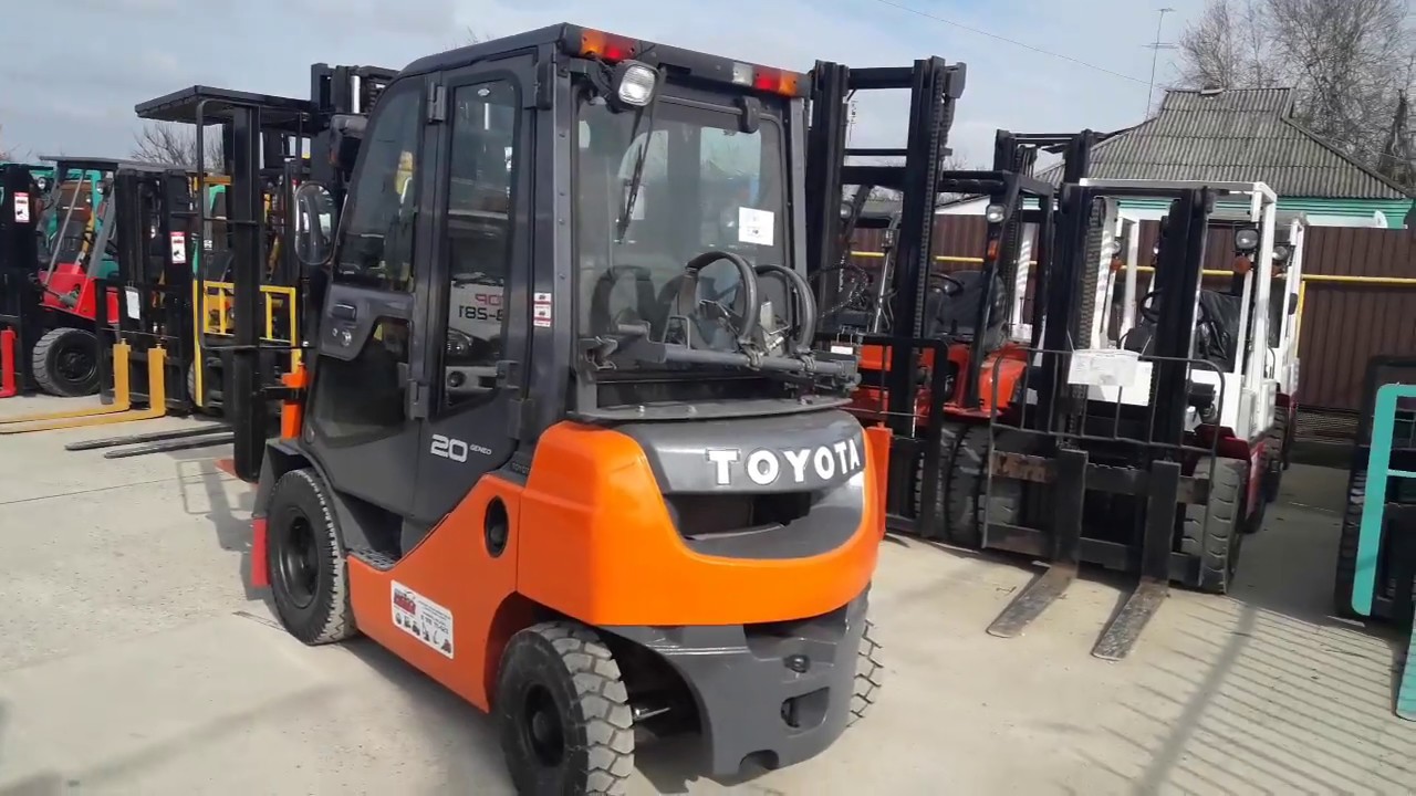 Электрический погрузчик toyota