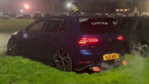 Volkswagen Golf GTI MK7 LOUD Revs! *Pops, Bangs + Flames!*