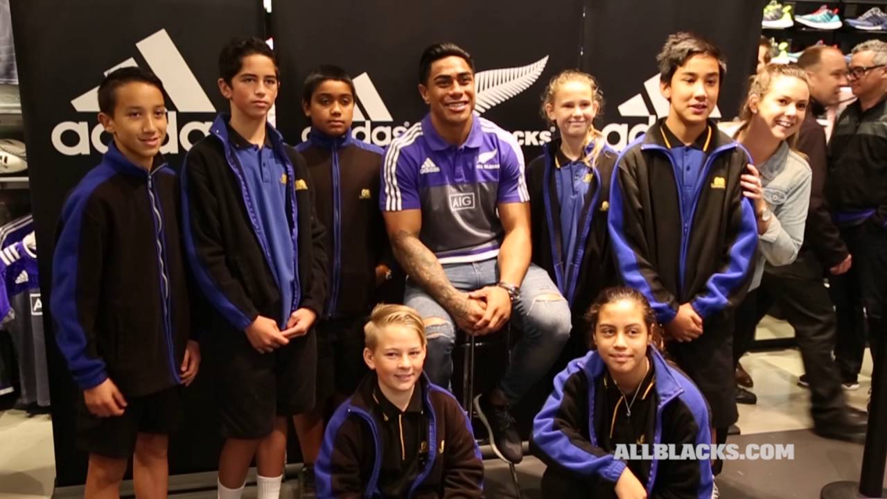 All Blacks visit Adidas Newmarket - YouTube