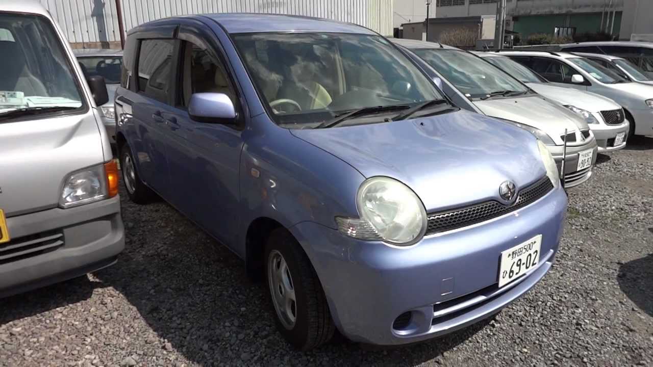 Toyota sienta 2003