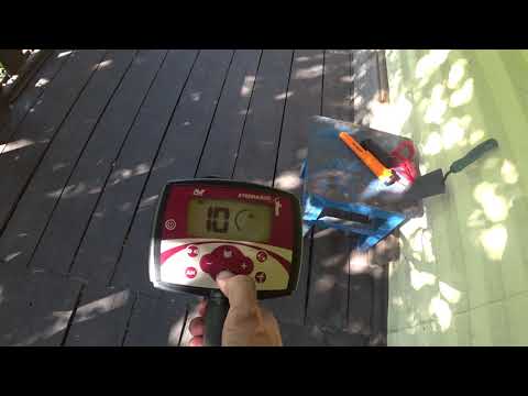 металлоискатель Minelab X-