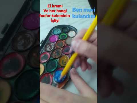 Video: Boya Kalemlerini Eriterek Sanat Nasıl Yapılır: 11 Adım