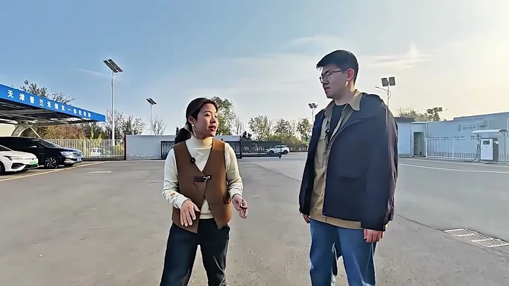 A short movie in the Plannano battery factory