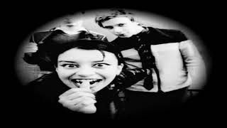 Sneaker pimps – How do [Willows song] (subtitulada).