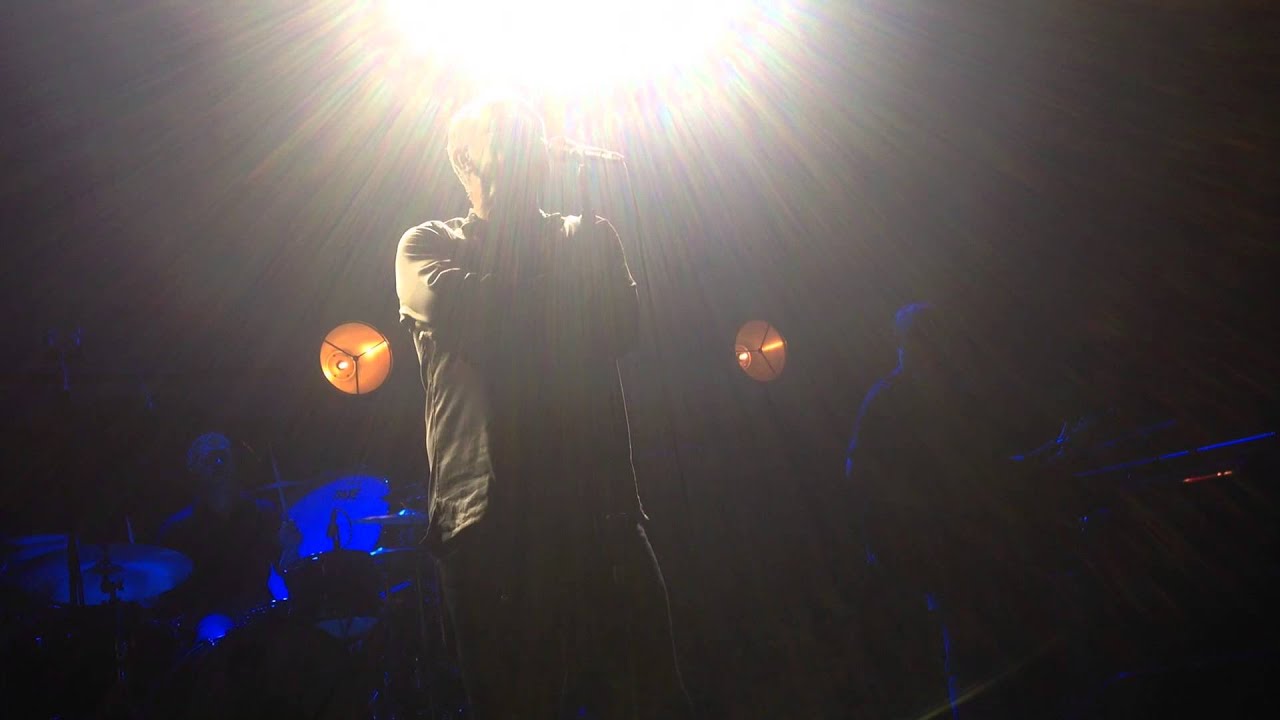 Morrissey "oboe concerto" live Budapest 2015 YouTube