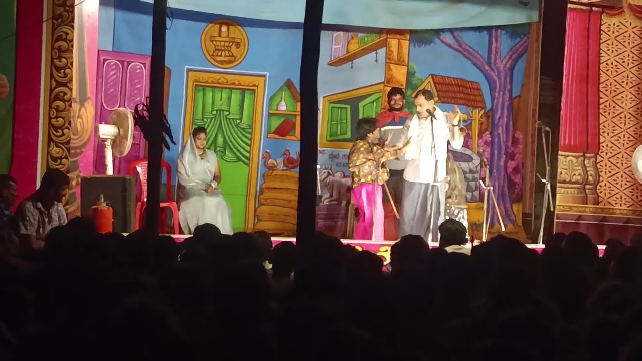  ಪಕ್ಕದ ಮನೆ ಚಂದ್ರಿ ನೋಡಾಕ ನಿನ್ ಸುಂದರಿ ಹಾಸ್ಯ ನಾಟಕ