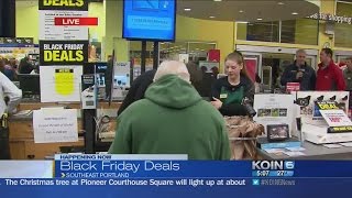 More stores open as Black Friday shopping begins