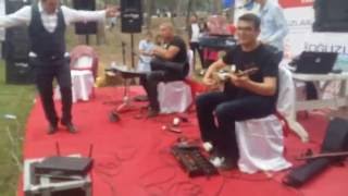 Oyun Havalari İle Cumali̇ Ati̇la Coşturdu Ekip Sağlam Piyanist Tolga Bağlamada Sinan Ritimde Nuri