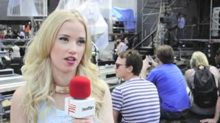 MUCH VJ Liz Trinnear Talks MMVAs