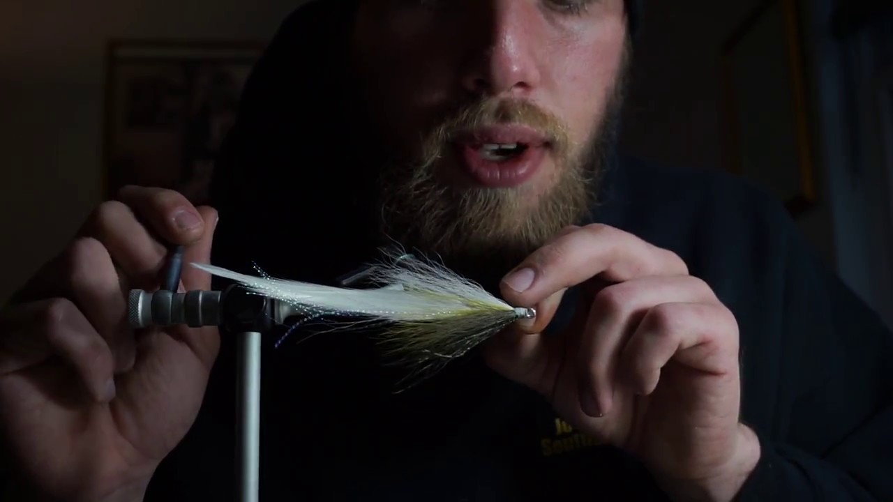 LI Flies Tying Tutorial: The Deceiver Special