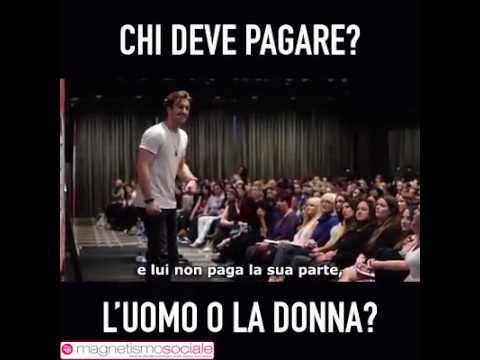 Video: Chi Dovrebbe Guadagnare: Un Uomo O Una Donna?