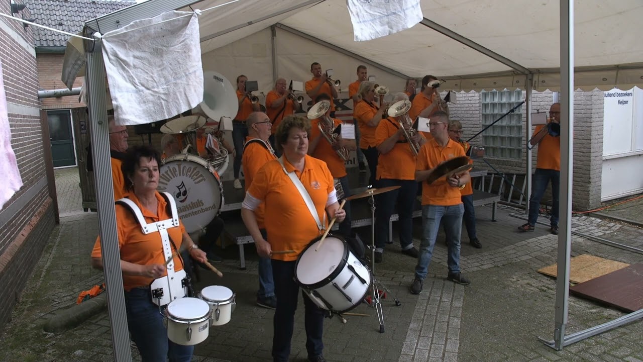 De Furietoeters Maassluis Dweilen Tussen De Plassen 5 juni 2022 Leimuiden