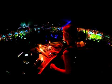 Cocoon Club Frankfurt - MACH2 - IDA ENGBERG (01.Ok...