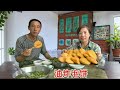 农村媳妇炸盆泡饼,金黄宣软,香脆可口,一人能吃五六个,干活有劲。