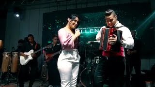 Video thumbnail of "Si tu amor no vuelve | Ana Del Castillo"