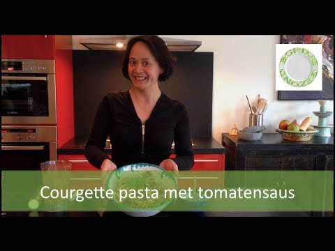Courgette Pasta met Tomatensaus op het Bordje Gezond