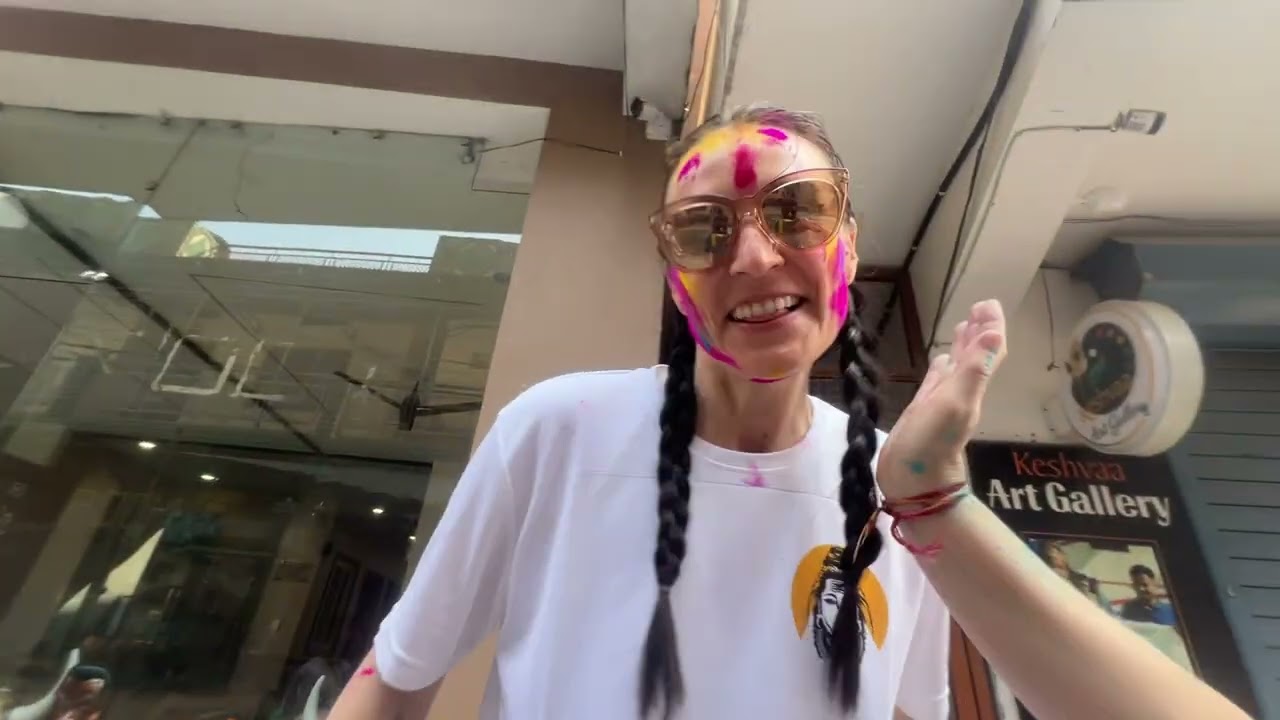 Holi celebration in Rishikesh ! Holi 2026 ! Holi with foreigners ! Holi in India 🇮🇳 ! Russian Holi 