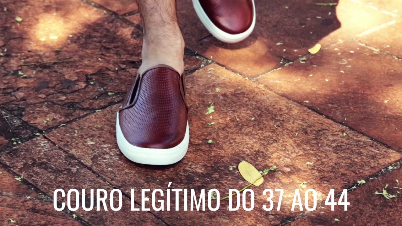 Babuche Masculino em Couro - Calçados Laroche - YouTube