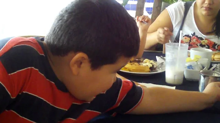 RAY DUMAS BUEN DESAYUNO