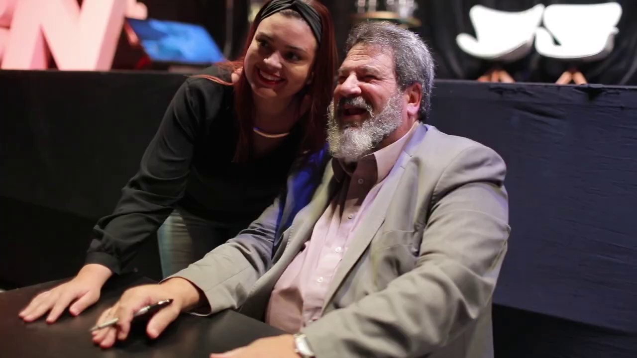 Cortella reúne mais de duas mil pessoas em Campo Grande