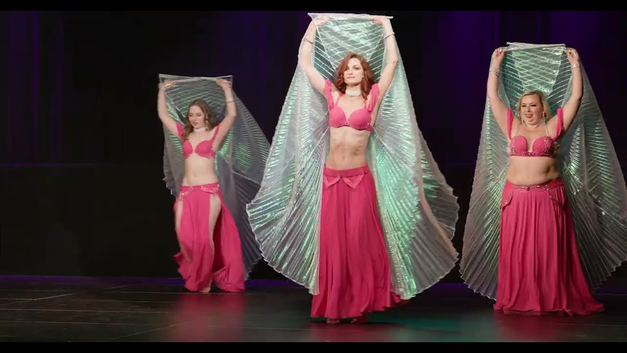 Zaawansowana grupa tańca orientalnego Zoanny - mejanse ze skrzydłami - Hamsa Summer Show 2025