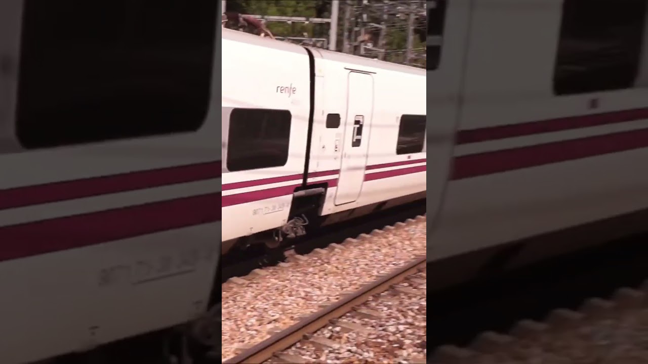 Alvia S130Gijon-Oropesa del Mar.Estación de Linares-Congostinas(Asturias)11/07/2019