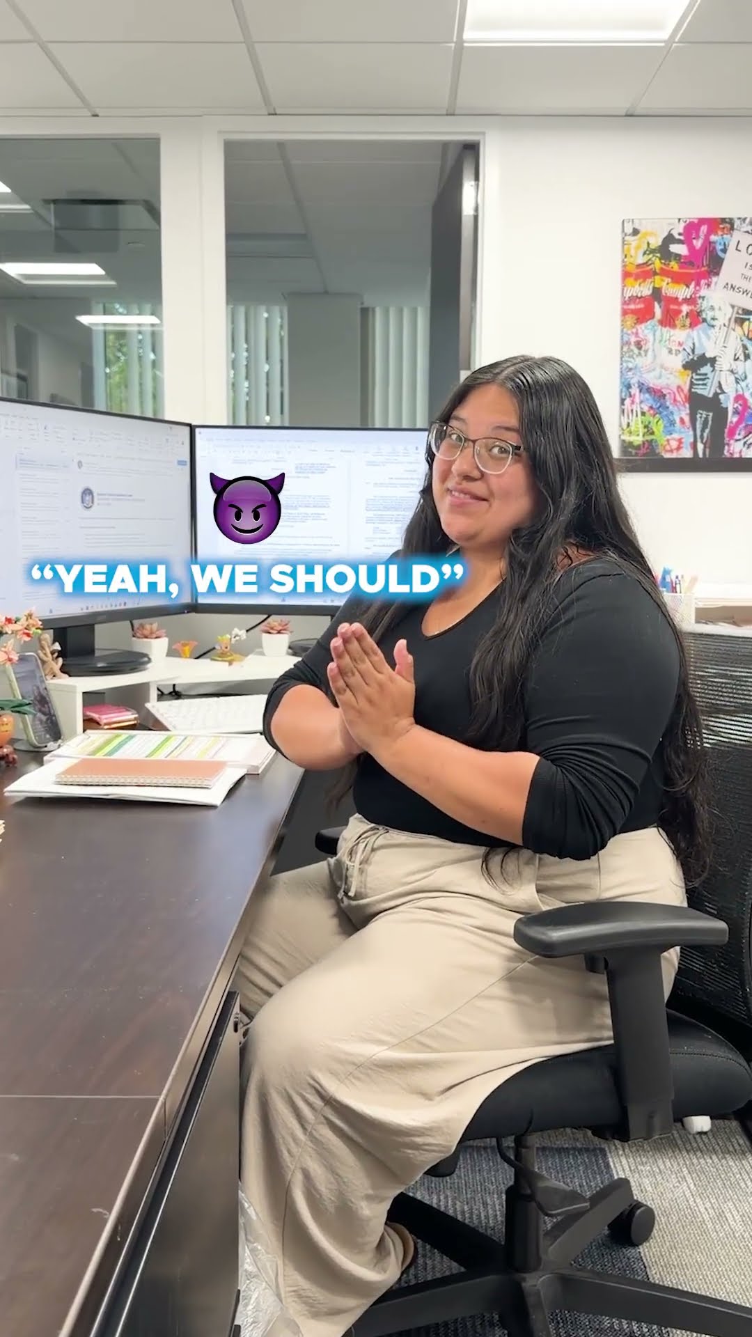 ATTENTION: Office workers