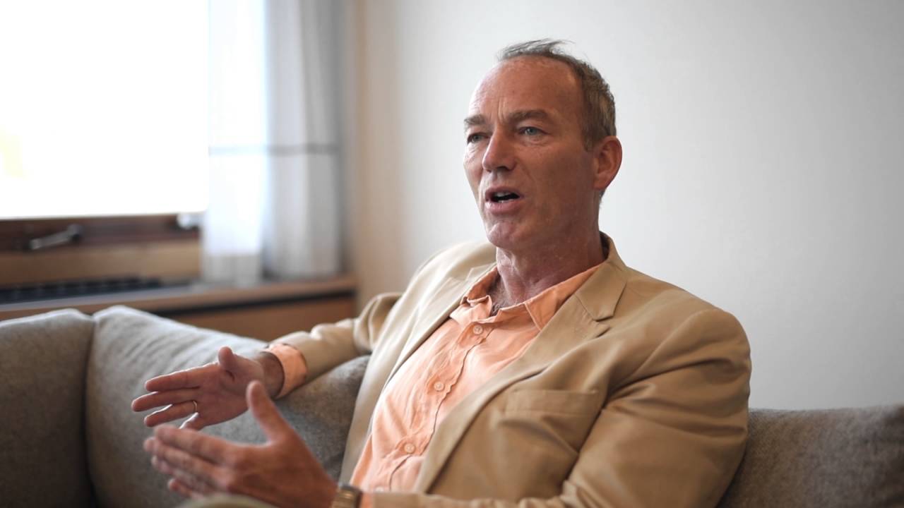 Hylland Eriksen: Er vi for vellykkede? - YouTube