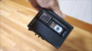 SONY カセットコーダー TCM-141 カバー付き　昭和レトロ　レア SONY カセットコーダーTCM-57の紹介 - YouTube