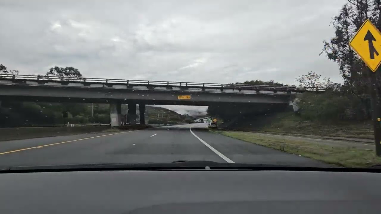 Curtindo a Califórnia, de San Mateo ate Half Moon Bay. Som, estrada e uma vista espetacular.