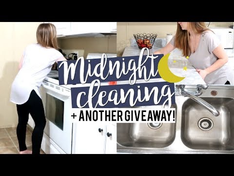 🌙-midnight-clean-with-me-+-giveaway-|-relaxing-night-time-cleaning