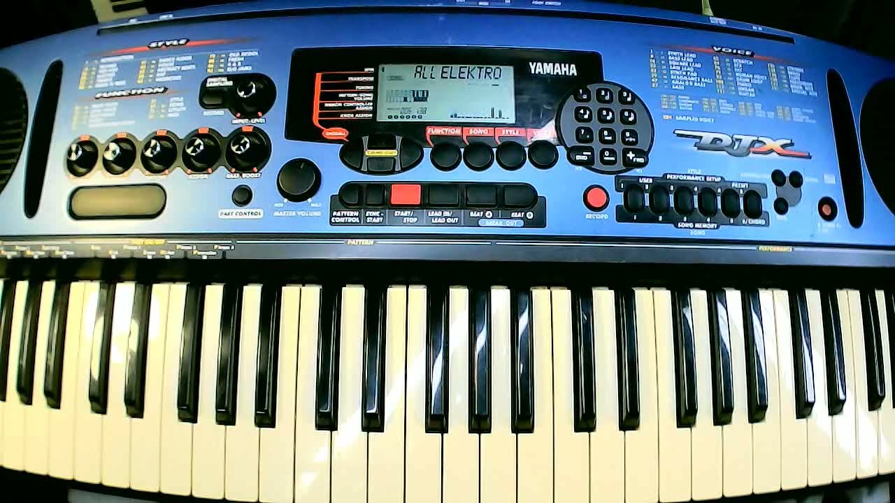 YAMAHA PSR-D1 シンセサイザー キーボード ヤマハ 0705 YAMAHA PSR D1 / DJX (DEMO songs) - YouTube