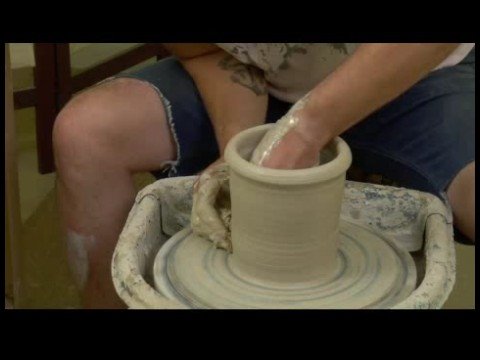 How to Make Decorative Pots : Lubricating Clay on ...