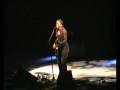 Tracy Chapman - Give Me One Reason (Live Solo European Tour 2008)