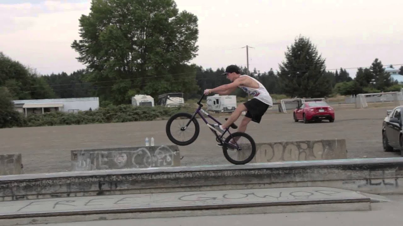 Parksville skatepark 2015 - Rayden Wickop