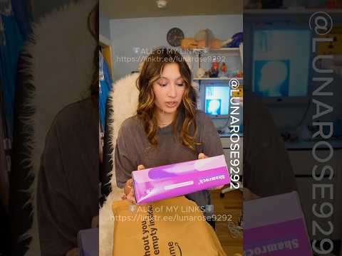 Let's unbox a gift from a friend 🩷🩷 #unboxing #unbox #unboxingvideo #gloves #cute #asmrunboxing